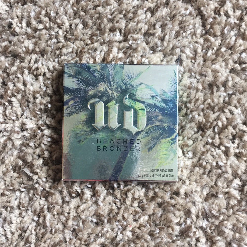 Urban Decay beached bronzer